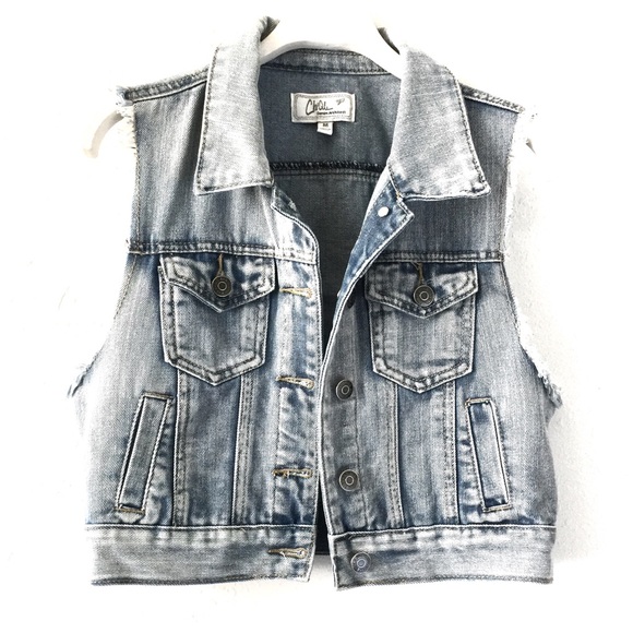 ChiQle Jackets & Blazers - ChiQle Cropped Denim Jean Vest Jacket Medium